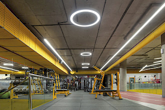 Lightnet  Gold's Gym